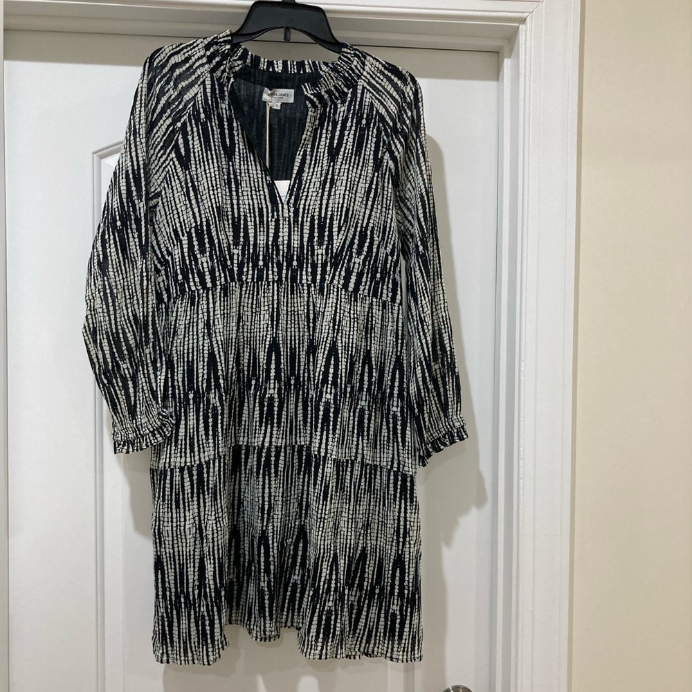 Olivia James Chic Monochrome Long Sleeve Dress NWT - Picture 3 of 7